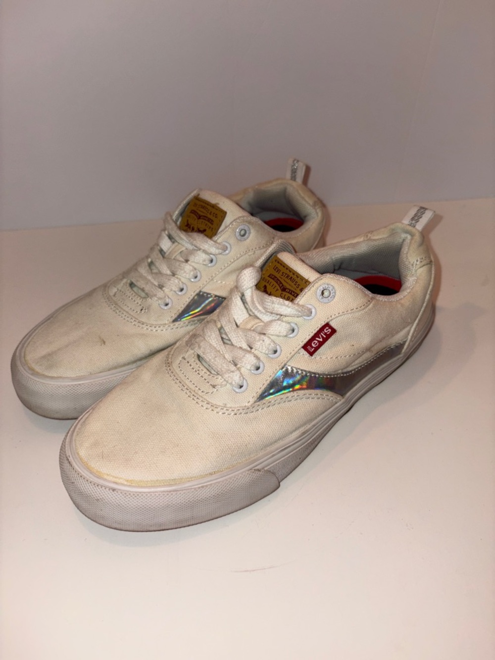Levi's Cream Canvas Sneakers with Iridescent Accent
